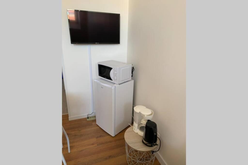 Studio Meuble Verdun - 3Eme Etage, Verdun Dış mekan fotoğraf